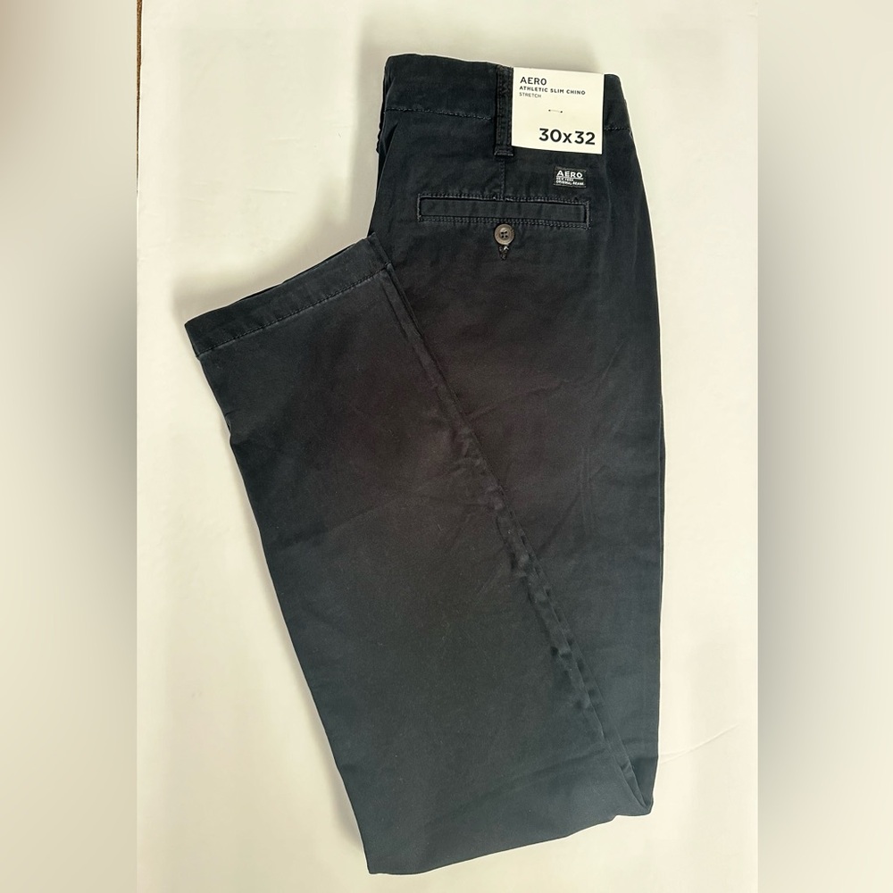 NWT Men’s Aeropostale Black Athletic Slim Chino Pants